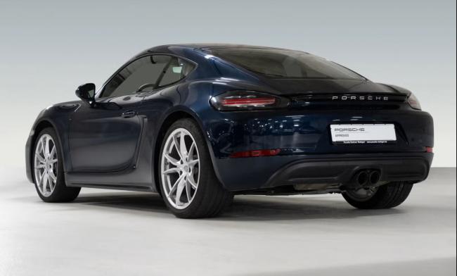 718 Cayman (982)