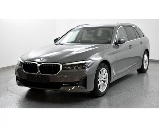 520d Touring  Sport Line 