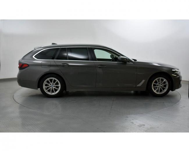 520d Touring  Sport Line 