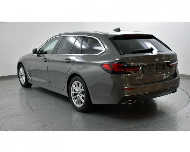 520d Touring  Sport Line 