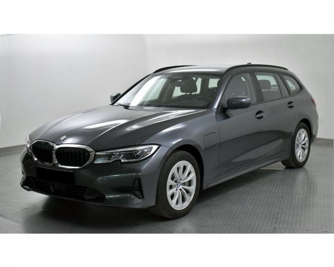 330e Touring xDrive