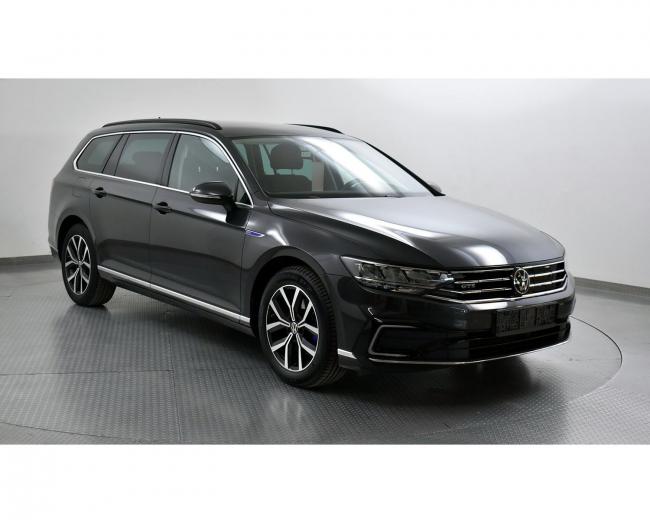 PASSAT VARIANT 1.4 GTE DSG