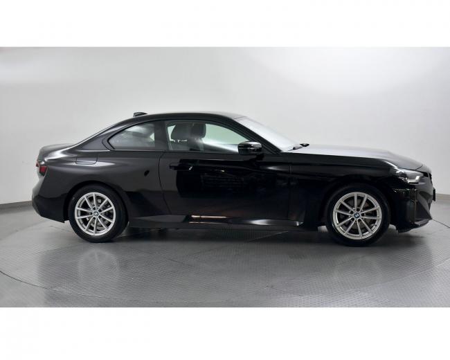 220i Coupe 