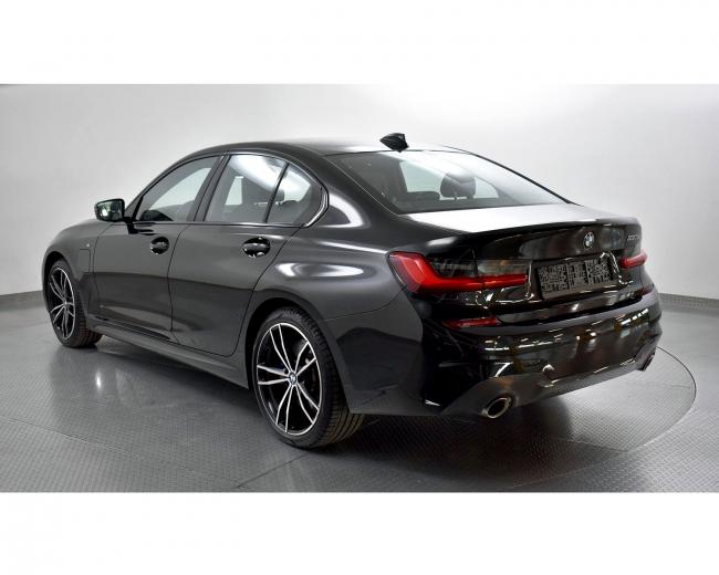 330e M Sport 