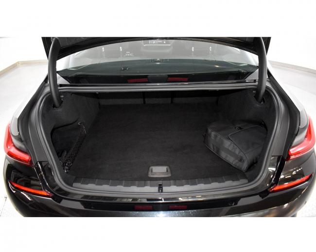 330e M Sport 