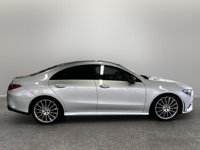 CLA 220d Coupe AMG Line