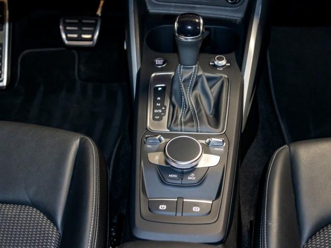 Q2 35 TDI S Tronic S Line 