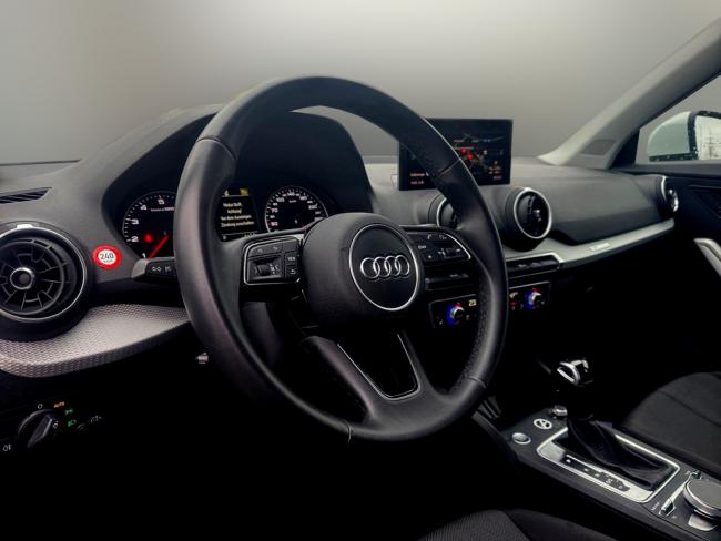 Q2 35 TFSI S Tronic 