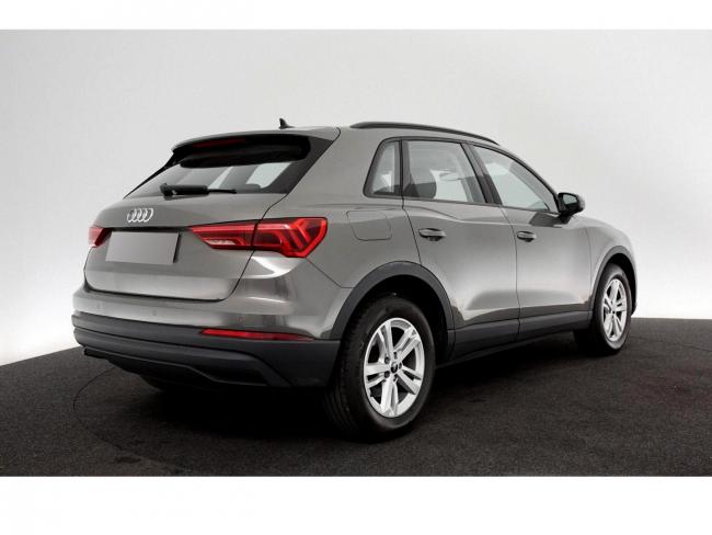 Q3 35 TFSI S tronic