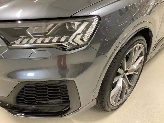 Q7 55 TFSI e quattro tiptronic