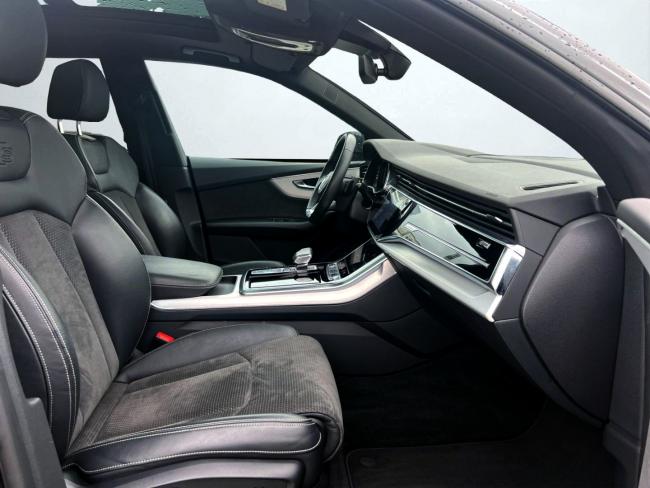 Q8 55 TFSI e quattro tiptronic