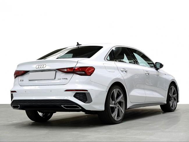 A3 Sedan 35 TFSI S Tronic 