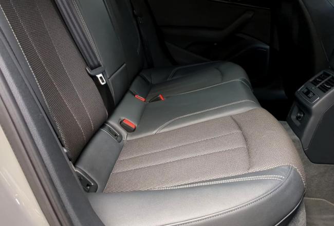 A4 Avant S line 40 TDI S tronic
