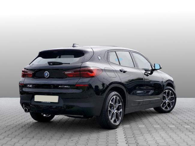 X2 xDrive25e 