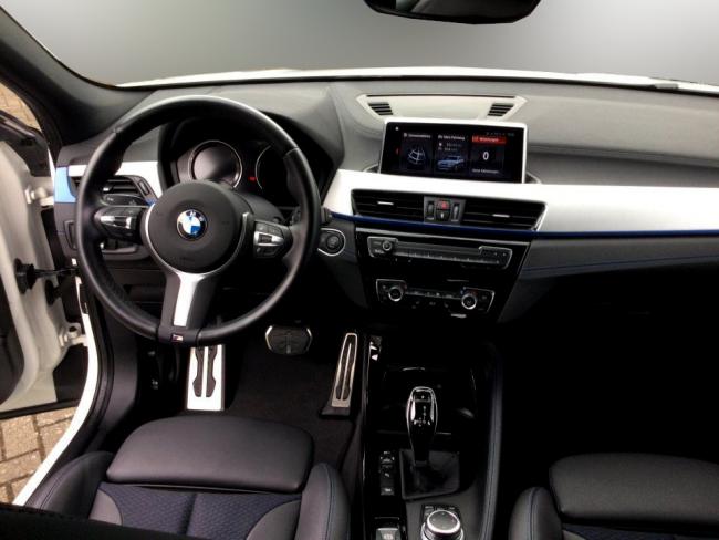  X2 xDrive18d M Sport 