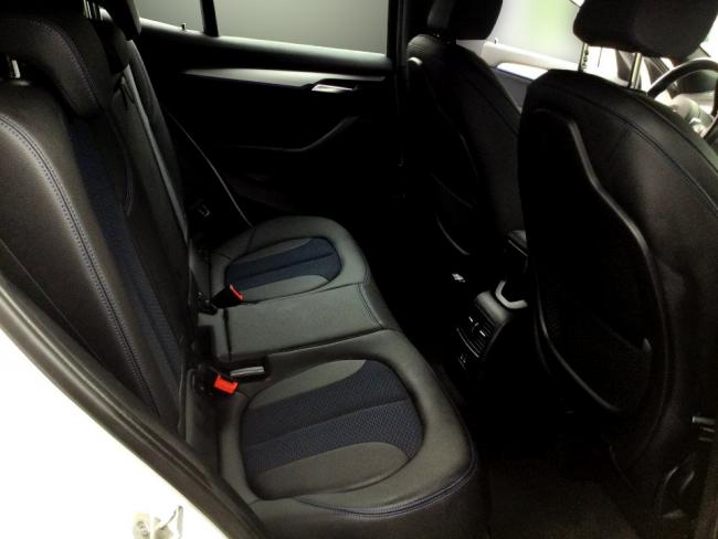  X2 xDrive18d M Sport 