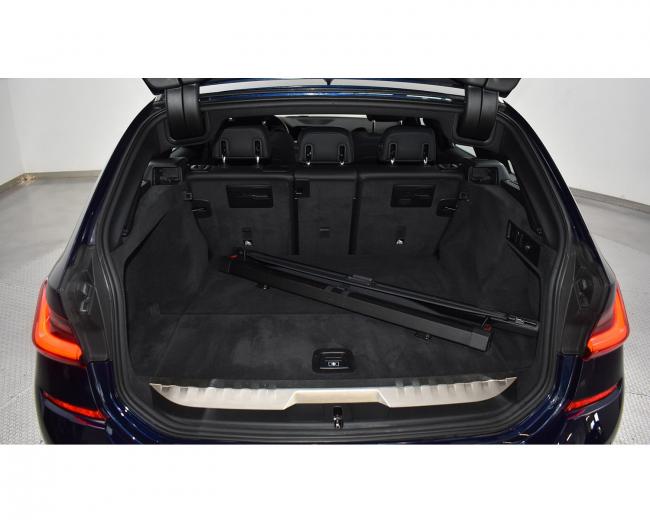 330e Touring M Sport 