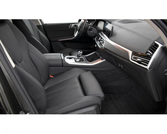 X5 xDrive30d