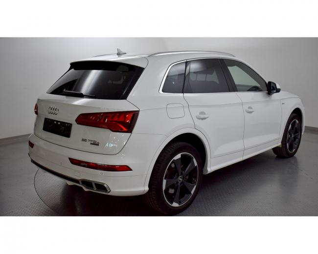 Q5 55 TFSIe Quattro 