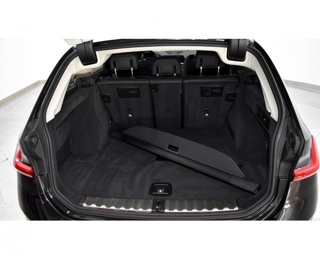 330d Touring xDrive Luxury Line