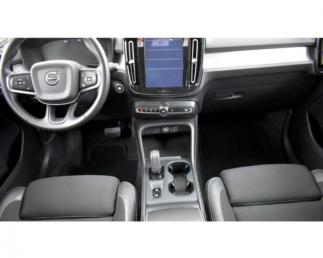 XC40 T3 Momentuum Pro 