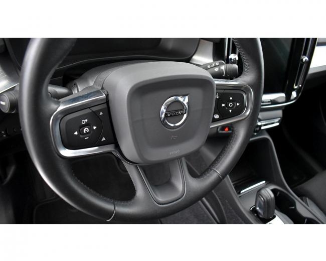 XC40 T3 Momentuum Pro 