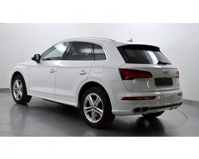 Q5 55 TFSIe Quattro Sport S Line