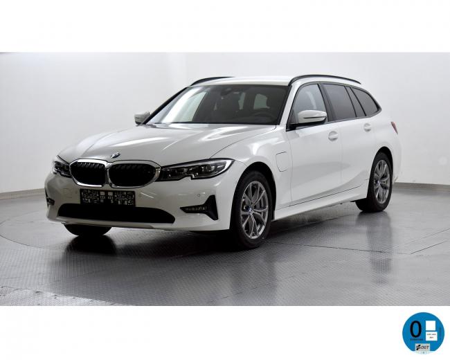330 e Touring Sport Line 