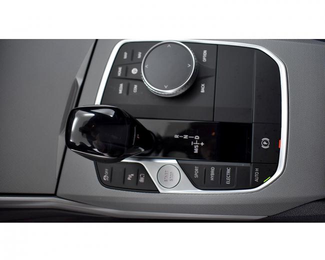 330 e Touring Sport Line 
