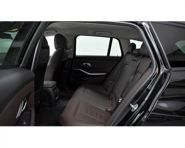 330e Touring xDrive 