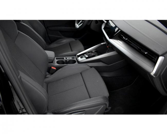 A3 30 TDI S Tronic S Line 