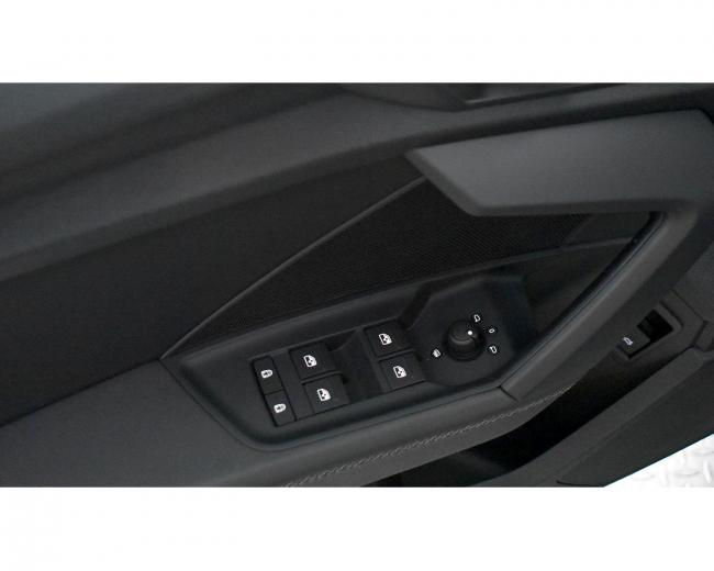 A3 30 TDI S Tronic S Line 