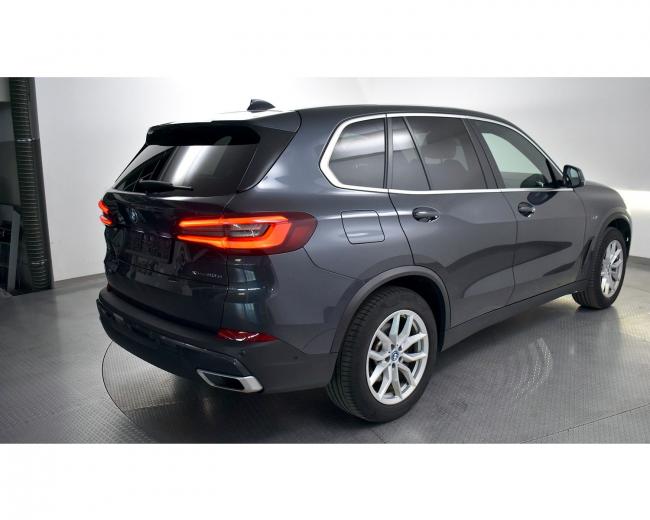 X5 xDrive45e 