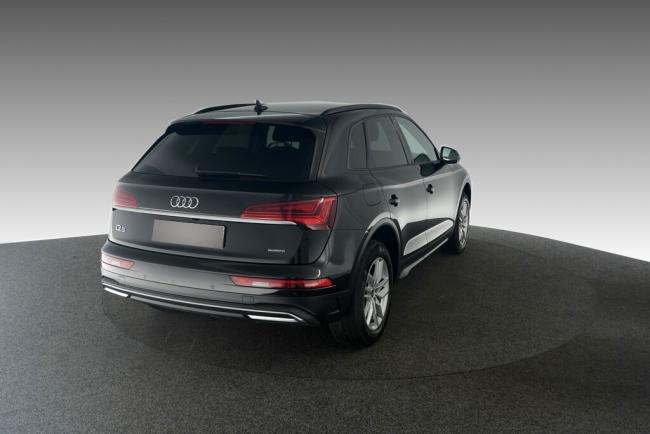 Q5 TFSI e quattro S tronic 