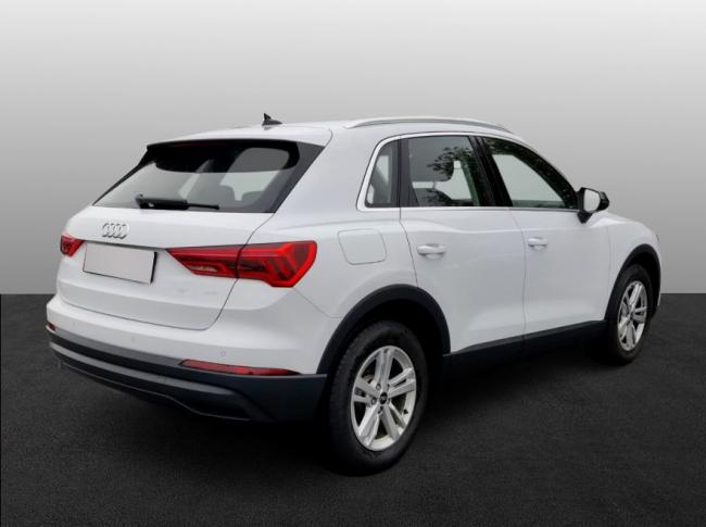 Q3 35 TFSI S Tronic 