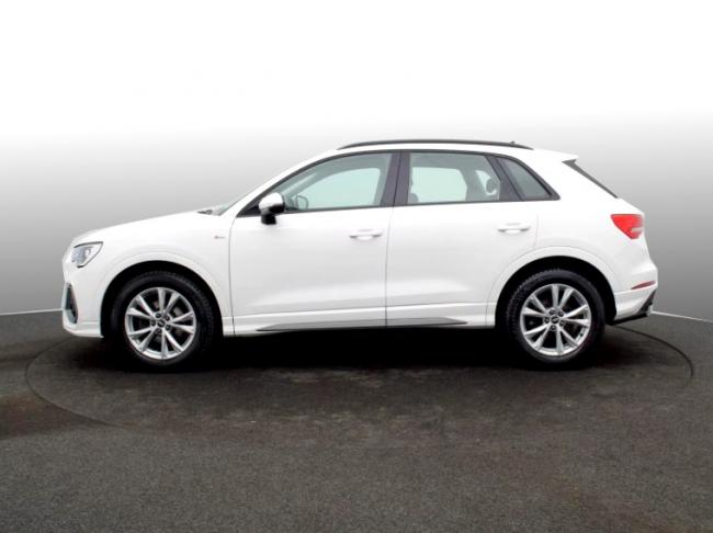Q3 35 TFSI S Tronic 