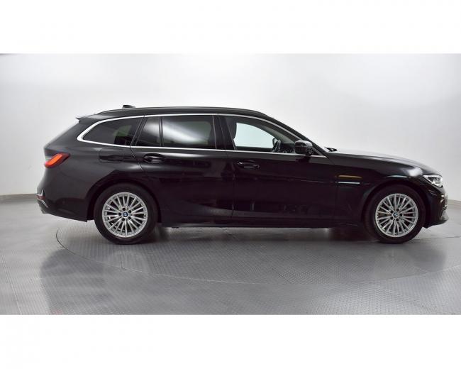 330d Touring xDrive