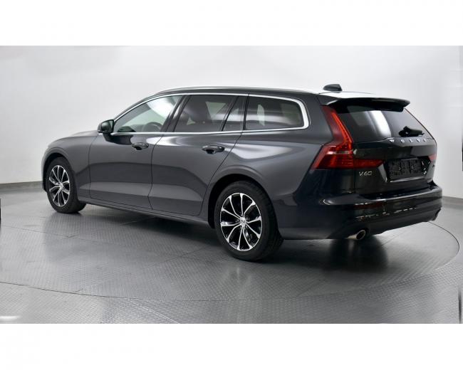 V60 D4 Momentum 