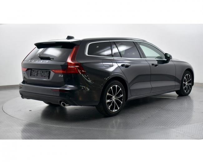 V60 D4 Momentum 