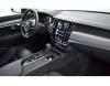 V90 D4 MOMENTUM Pro