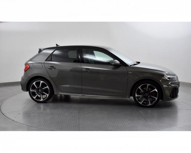 A1 Sportback  40 TFSI S LINE 