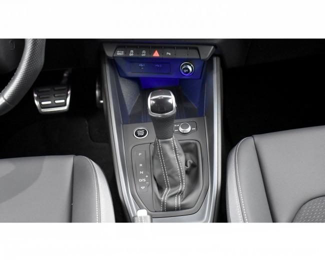 A1 Sportback  40 TFSI S LINE 