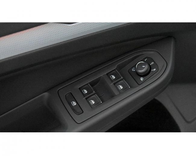 Golf Variant 1.5 eTSI DSG 