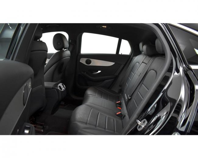 GLC 300e COUPE 4M