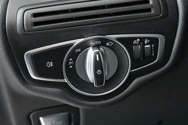 V 220d Rise Compacta 